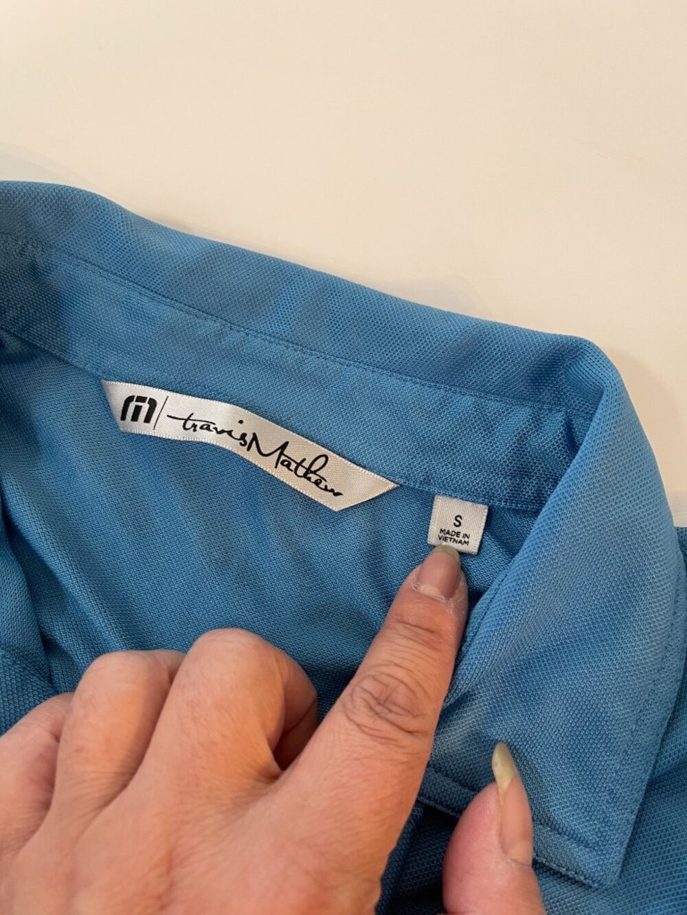 TravisMathew Blue Colorblock Golf Polo Shirt Men’s Small - Picture 4 of 9